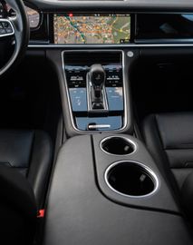 Fahrzeugabbildung Porsche Panamera 4 360°|NACHTS.|SOFTCL.|STANDHZ.|AMBIE.
