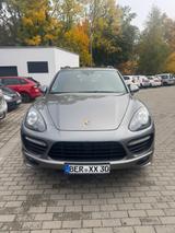 Porsche Cayenne Turbo GTS APPROVED BIS 2027 - Porsche Gebrauchtwagen in Berlin