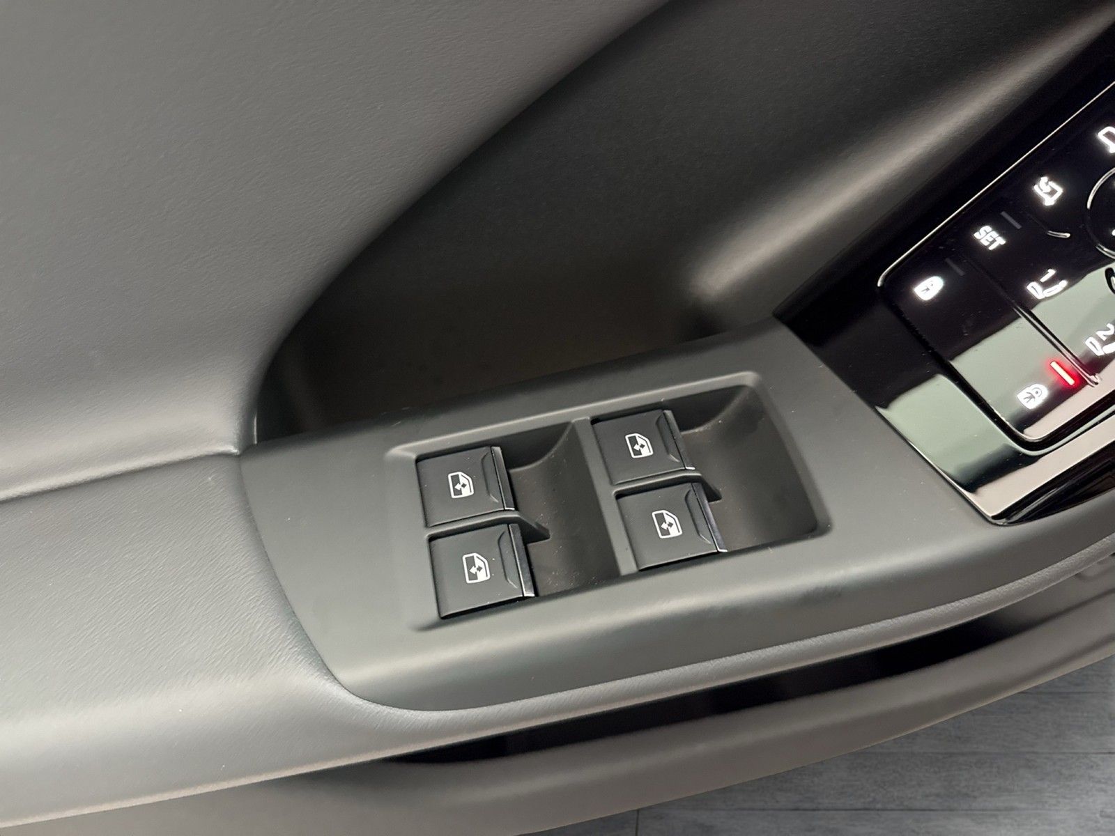 Audi Q6 e-tron - Bild 22
