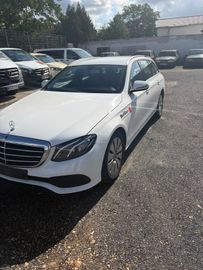 Mercedes E 200 - 2
