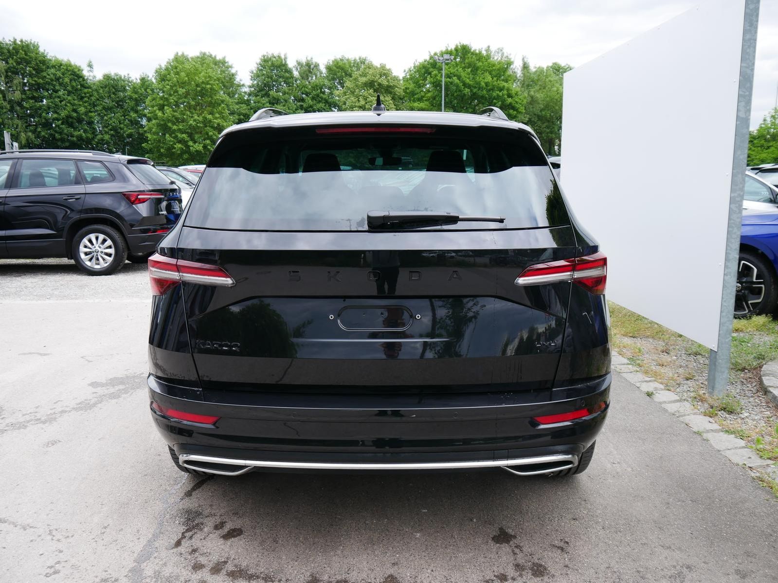Skoda Karoq Sportline 2.0 TSI 4x4 DSG*ACC*AHK-SCHWENKB imagem 3