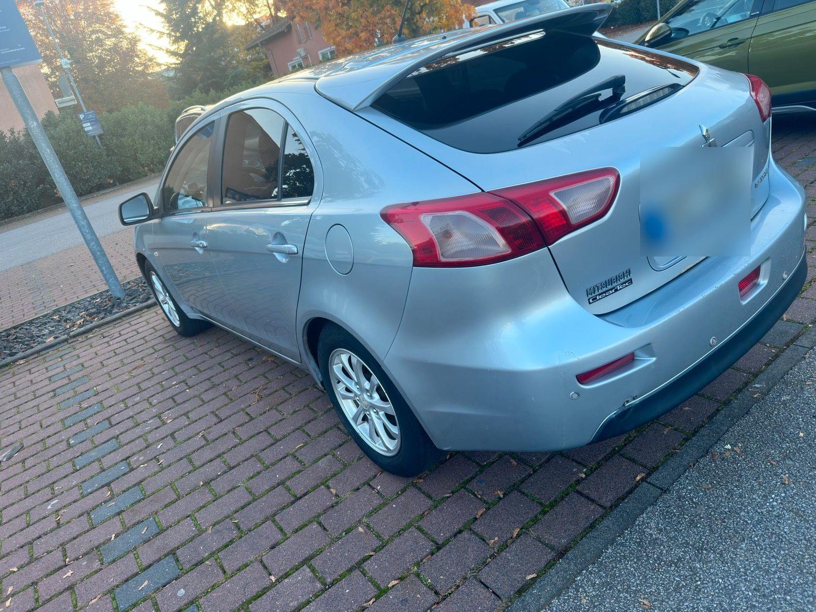 Mitsubishi Lancer 2010 — engine 116 HP (85kW)