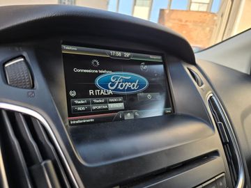 Ford Focus - 12