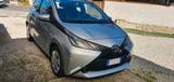 Toyota Aygo 1.0 VVT-i 69 CV 5 porte x-wave - Toyota Aygo (X): Wave