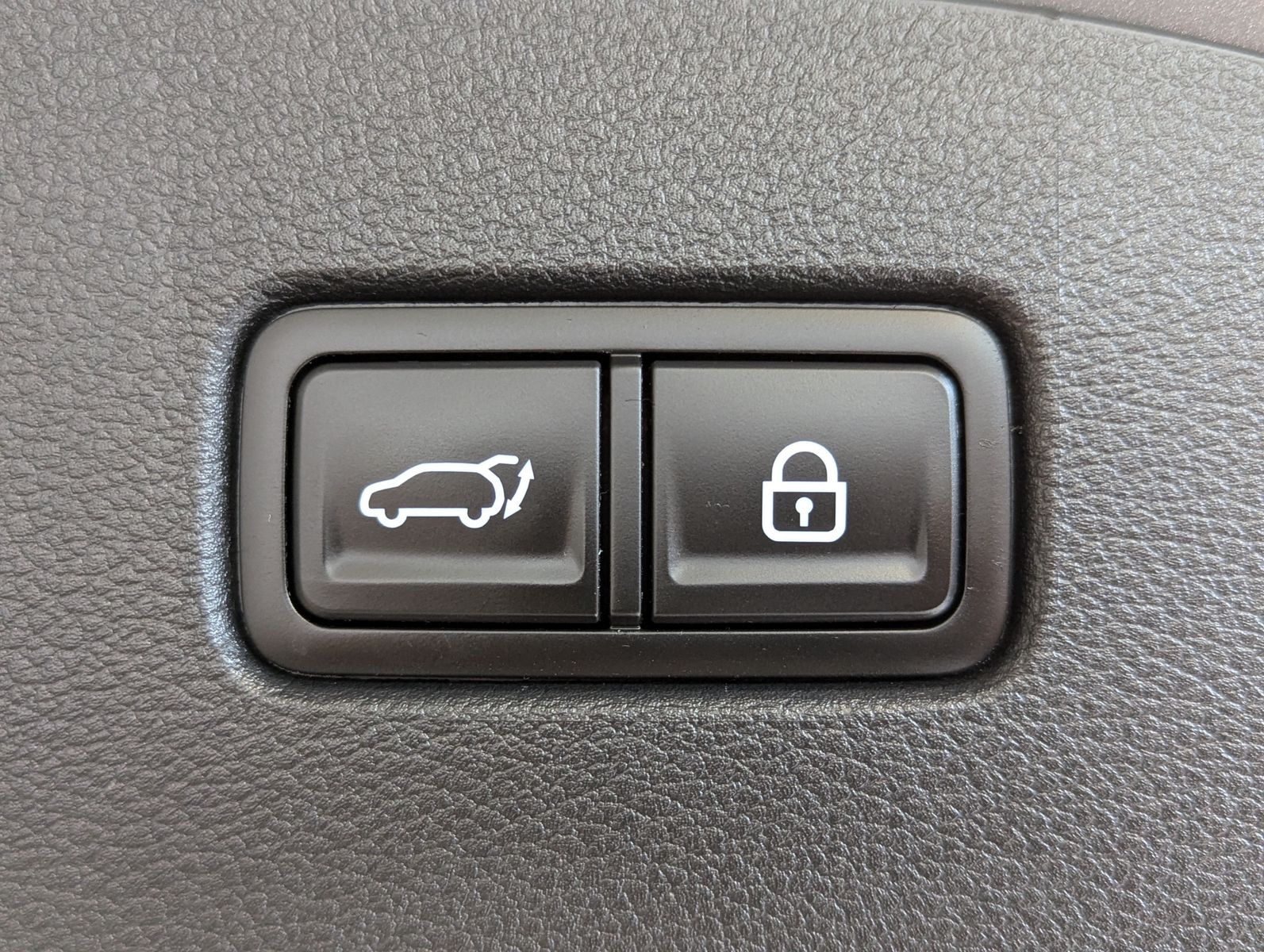 GENESIS G70 SB 2.2D Sport Lexicon 360° HUD Komfort-Paket - Image 17