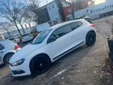 Volkswagen VW Scirocco weiß . Guter zustand - VW Scirocco in Freiburg