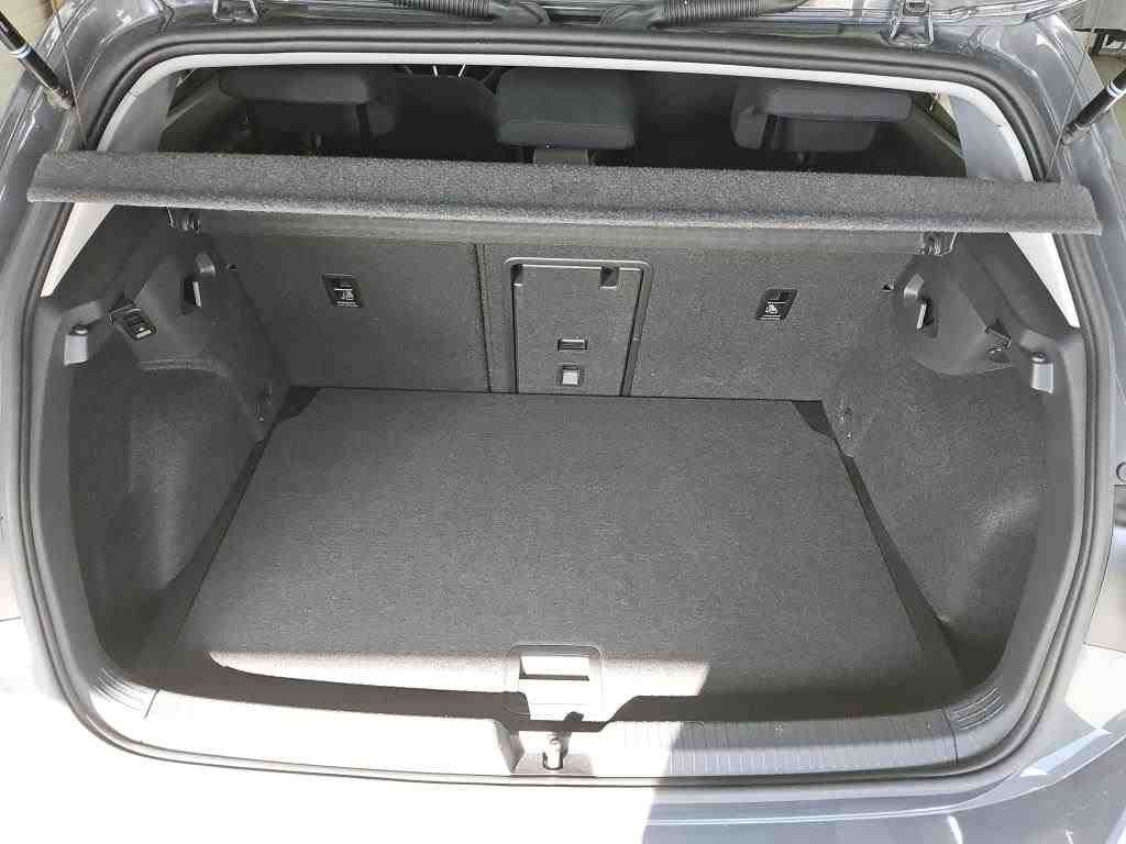 Volkswagen Golf - Bild 8