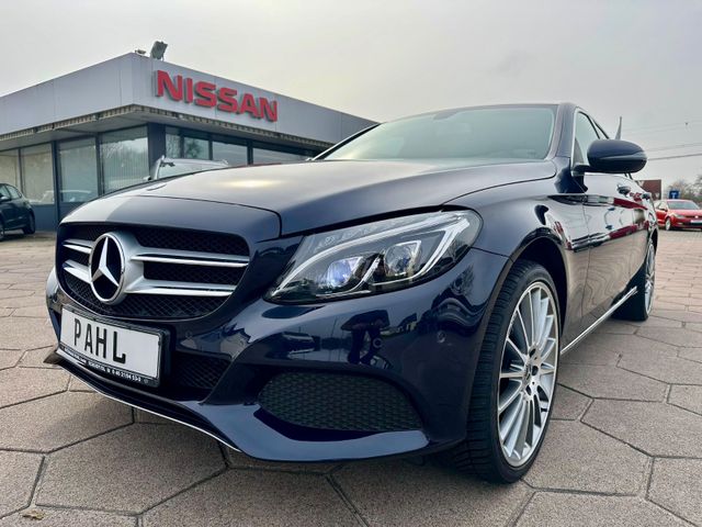 MERCEDES-BENZ C 180 AMG-Line Lim. NAVI LED