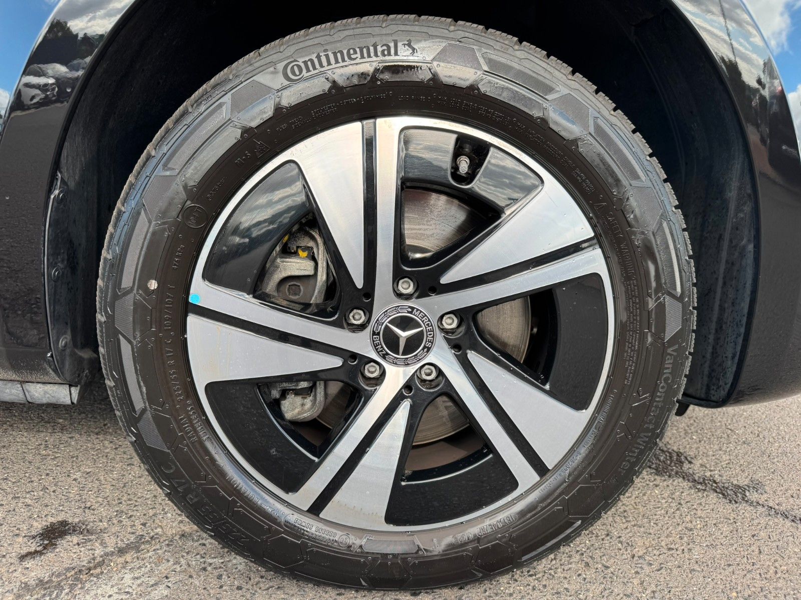 Fahrzeugabbildung Mercedes-Benz Vito 119 CDI 4x4 Tourer PRO Extral Stdh AHK2,5t