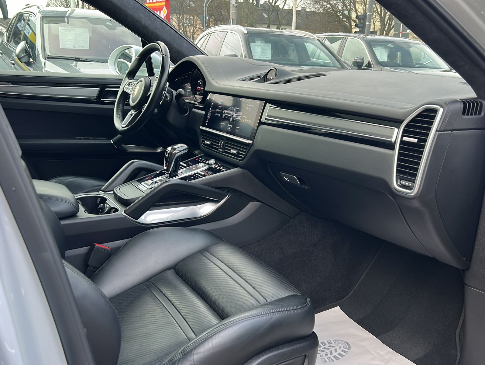 Fahrzeugabbildung Porsche Cayenne Coupe Turbo