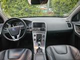 Volvo XC60 D5 AWD ALLRAD, VOLL SCHECKHEFTGEPFLEGT - gebrauchte Volvo XC60 aus dem Jahr 2016