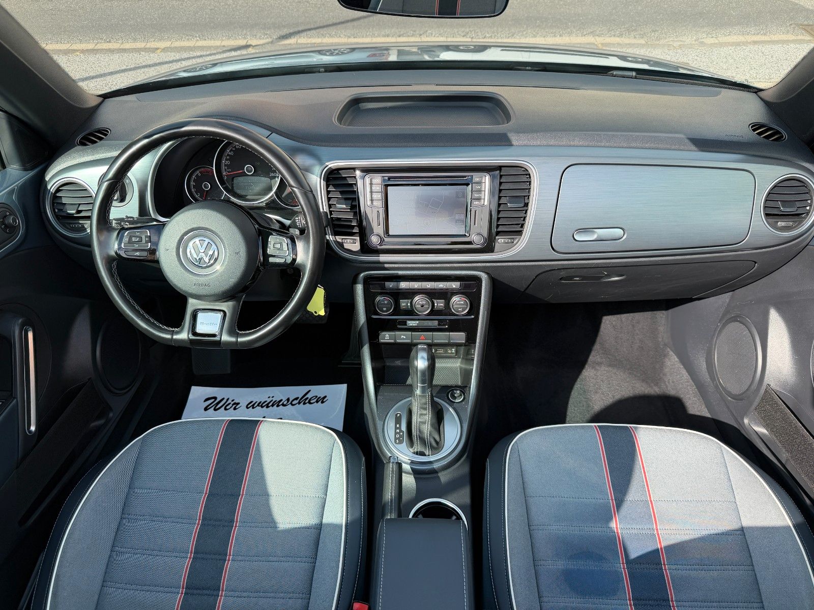 Fahrzeugabbildung Volkswagen Beetle Cabriolet SONDERM. DENIM AUTOM. SCHECKH.