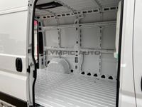 Fiat Ducato E 47kWh L2H2 verblecht*TOUCH*KAMERA*KLIMA - Image