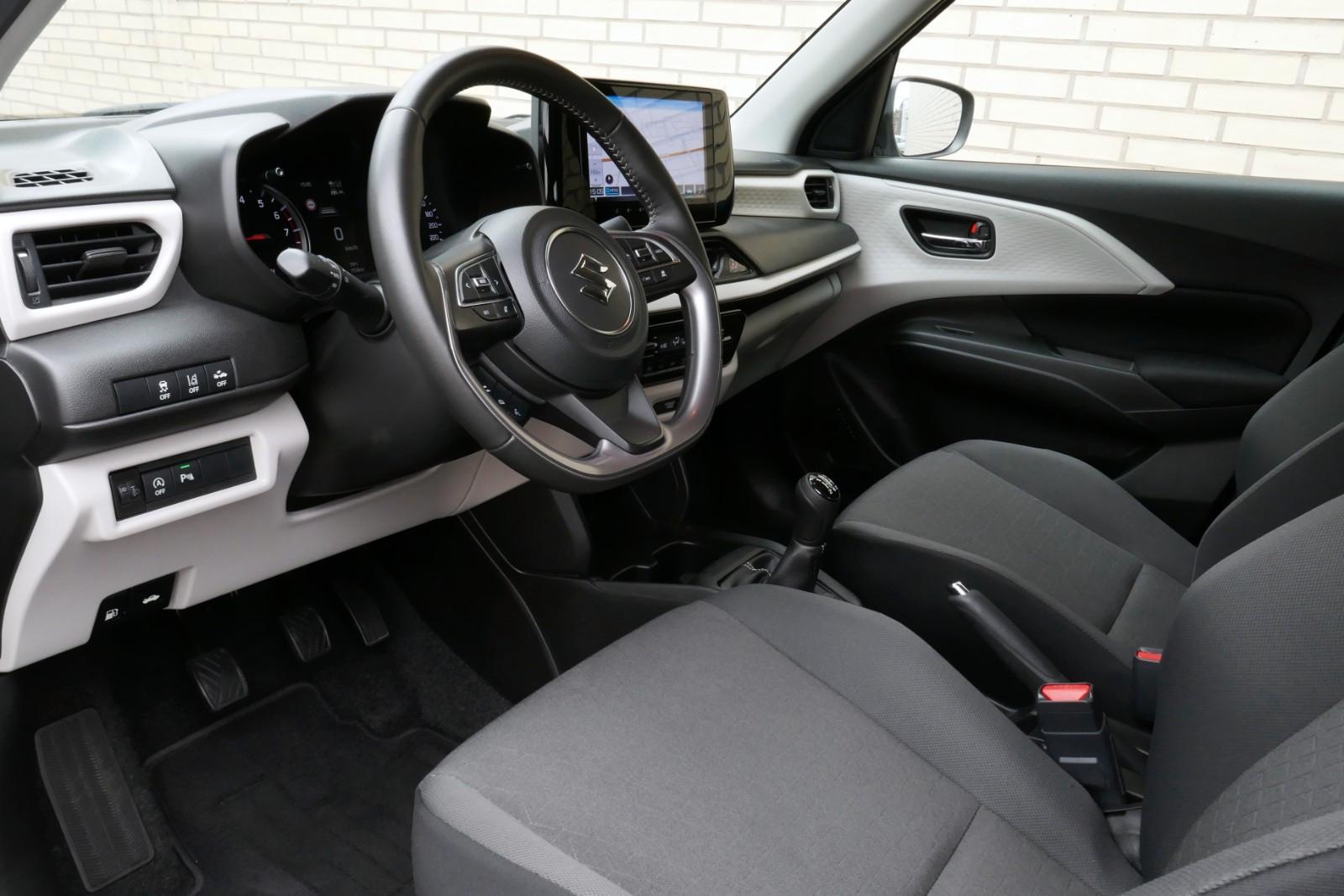 Suzuki Swift COMFORT Navi ACC Kamera Shzg Keyless M&S, миниатюра 8