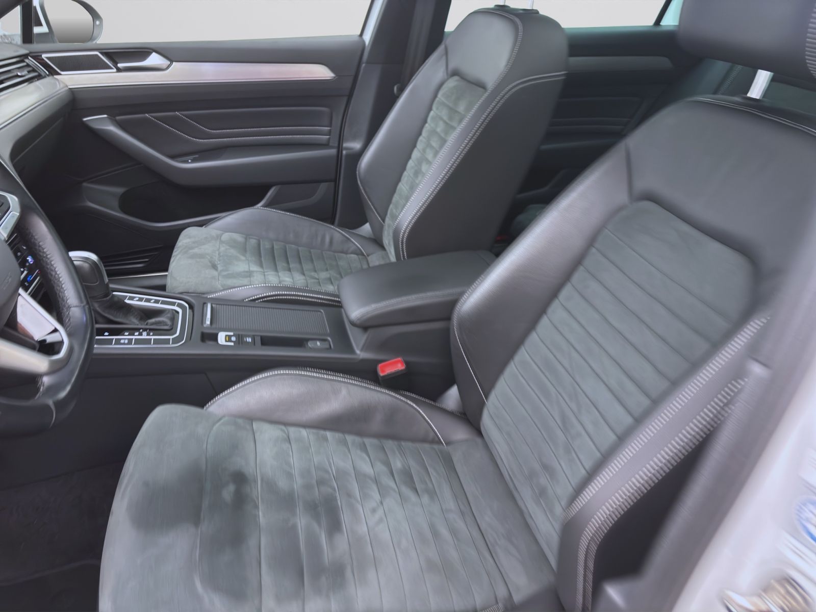 Volkswagen Passat Variant - Bild 9