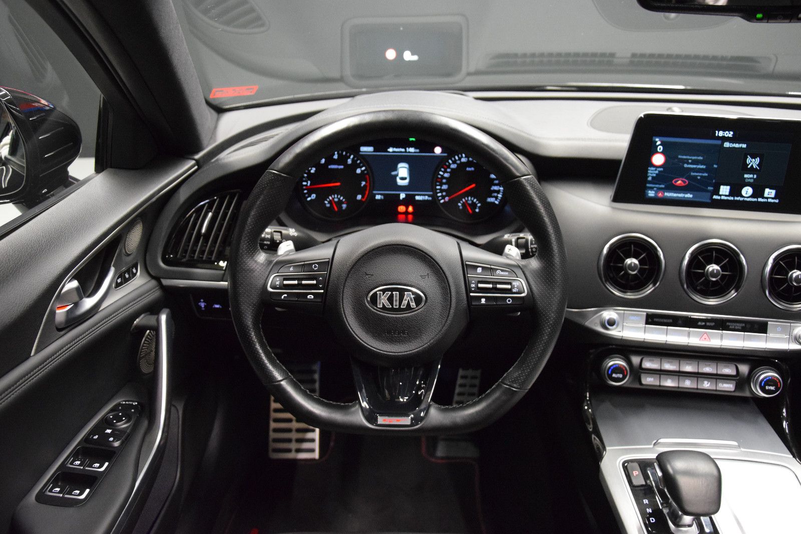 Fahrzeugabbildung Kia Stinger GT 4WD Pano HuD Sitzlüft. H/K Memory LED