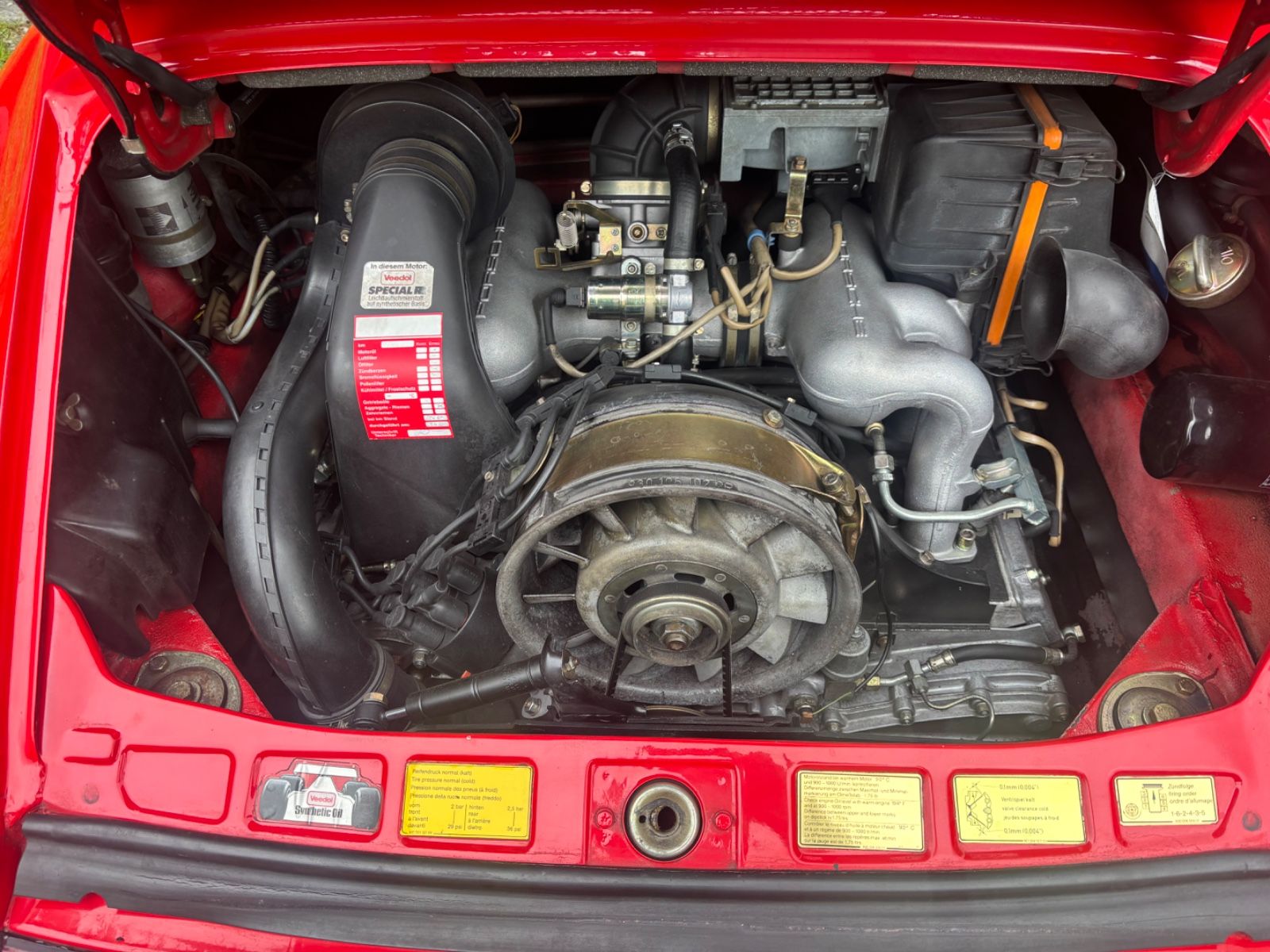PORSCHE 911 15