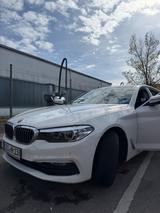 BMW 520d A - - BMW 5er Reihe Gebrauchtwagen in Stuttgart