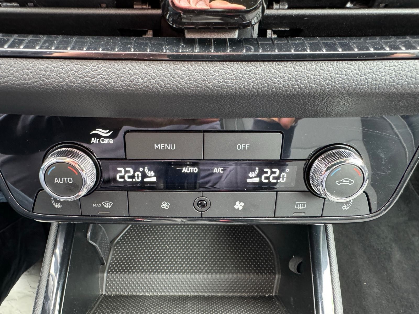 Fahrzeugabbildung SKODA Fabia 115PS DSG*RFK*NAVI*