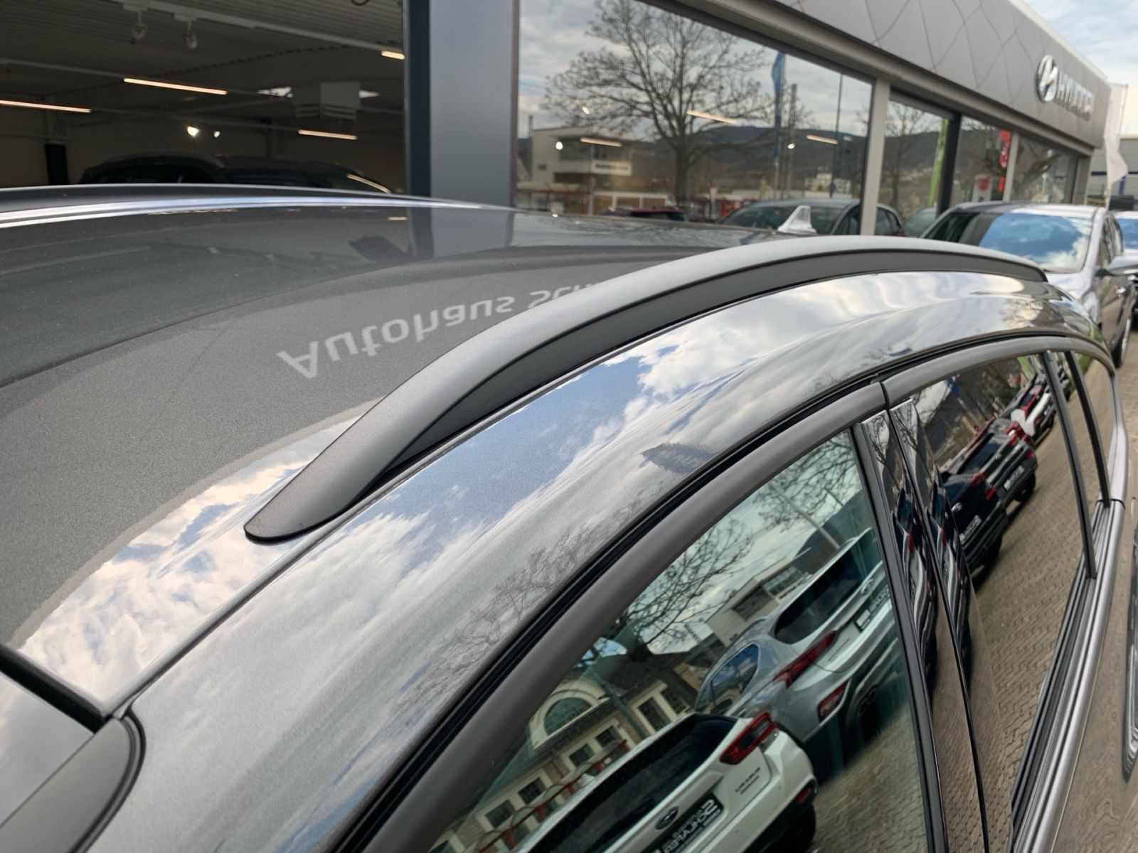 Fahrzeugabbildung Ford Focus 1.0 AT EcoBoost Mild-Hybrid ST-Line S/S Na