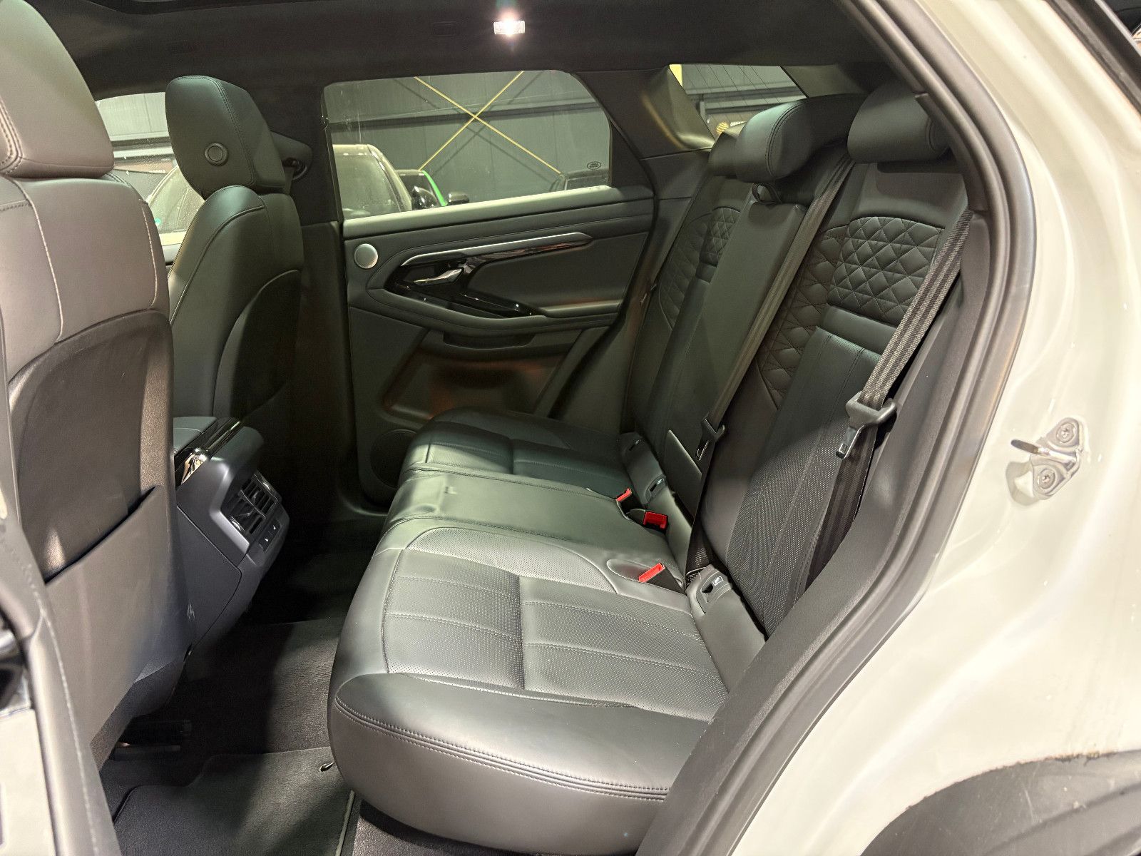 Fahrzeugabbildung Land Rover Range Rover Evoque Autobiography/PANO/KAMERA/ACC