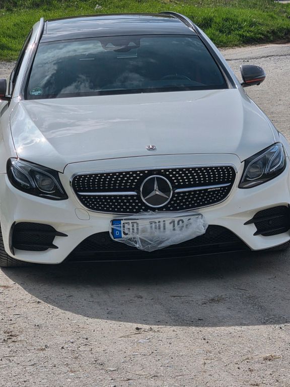 Image of Mercedes-Benz E 43 AMG