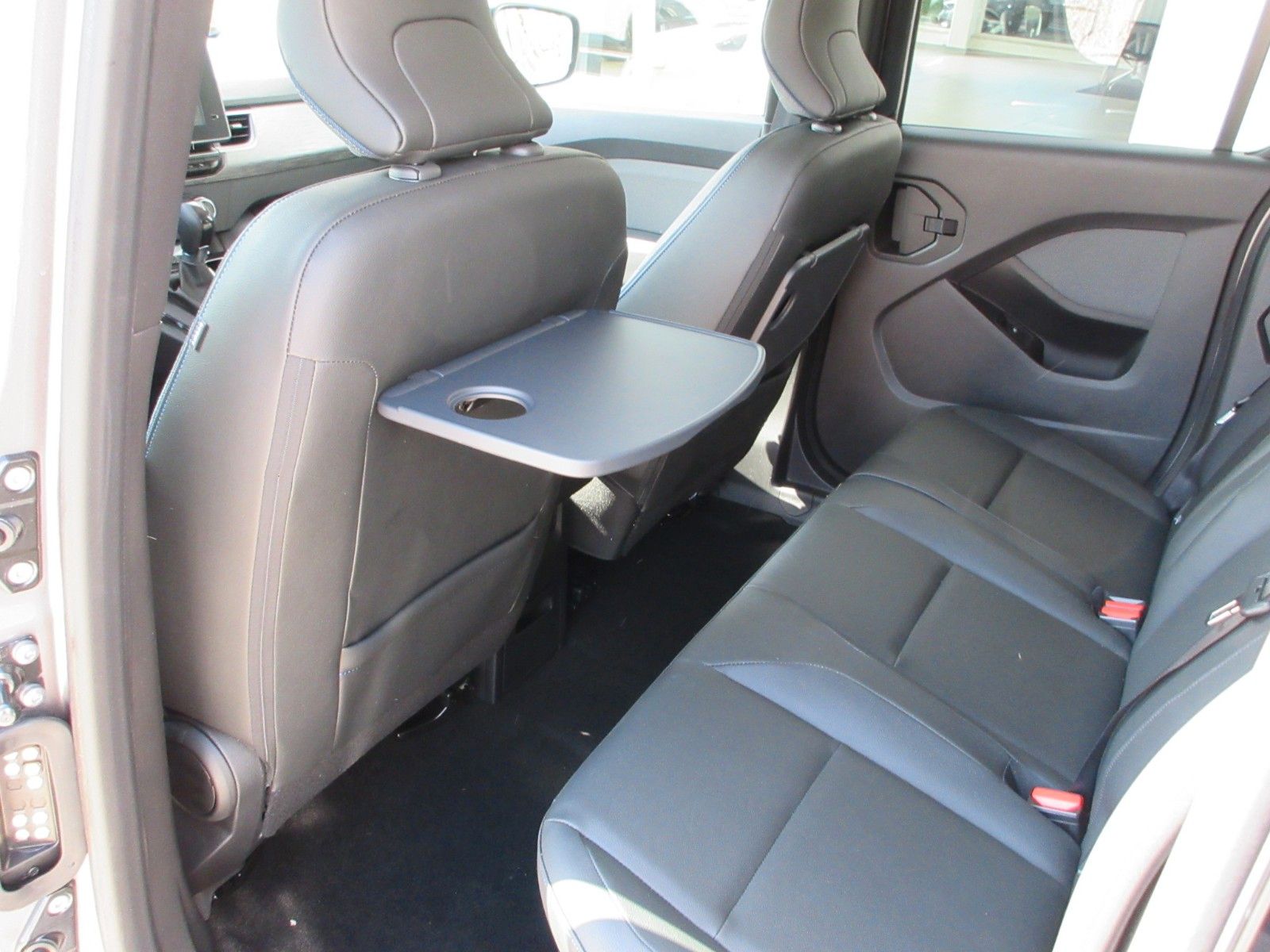 Fahrzeugabbildung Nissan Townstar Kombi L1 Tekna