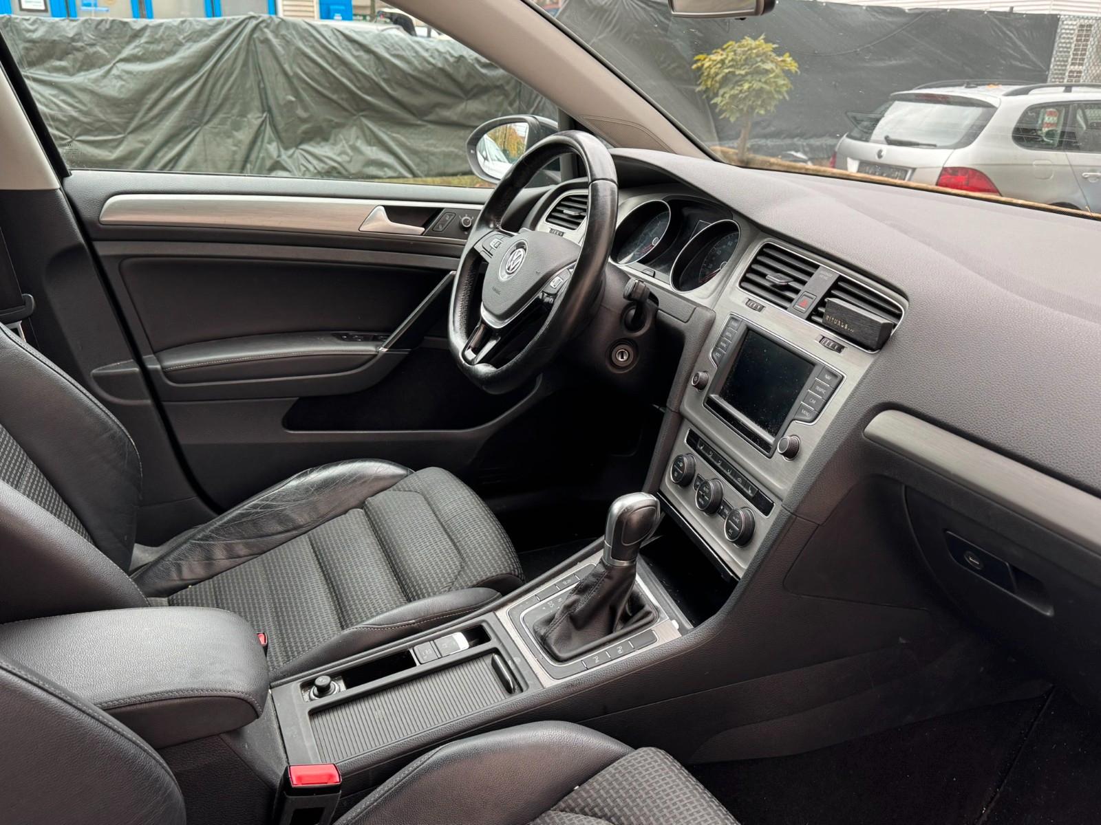 Volkswagen Golf 2015 — photo 8