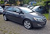 Opel Astra J Lim.TURBO/ Design Edition /TÜV/AU 03/27 - Opel Astra aus 2011: Turbo