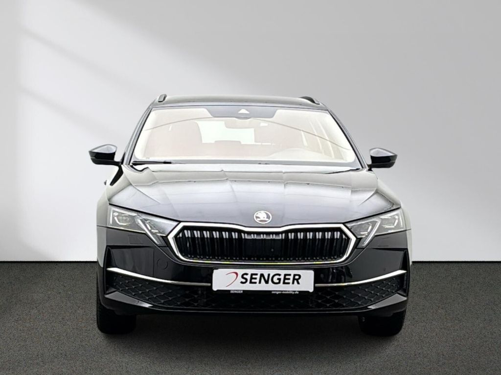 Skoda Octavia — fotografia 3