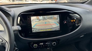 Fahrzeugverkauf 20 Toyota Aygo X Automatik LED Kamera SH