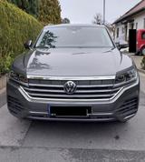 Volkswagen Touareg 3.0 V6 TDI Allrad, Head-Up, AHK, 8fach - Volkswagen Touareg V8tdi mit Diesel-Antrieb