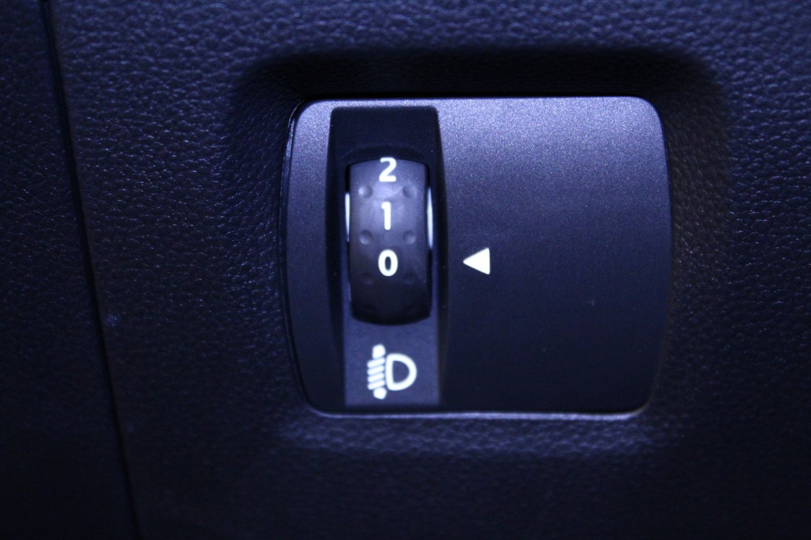 Fahrzeugabbildung Dacia Sandero TCe 90 Stepway Expression *Allwetterreif