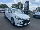 Hyundai i20 Automatik/Euro6b/Klima/Cruise/Navi/Cam/Pdc/ - Hyundai: Eu Auto