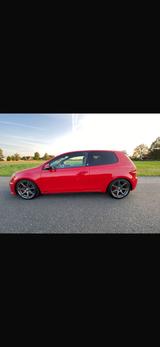 Volkswagen Golf 6 GTI  Adidas Edition - Volkswagen Golf: GTI Adidas