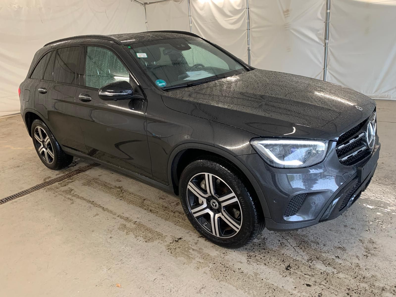 Mercedes-Benz GLC 300 e EXKL-INT/DISTR/360°/PANO/AHK/VIRTUAL imagem 2