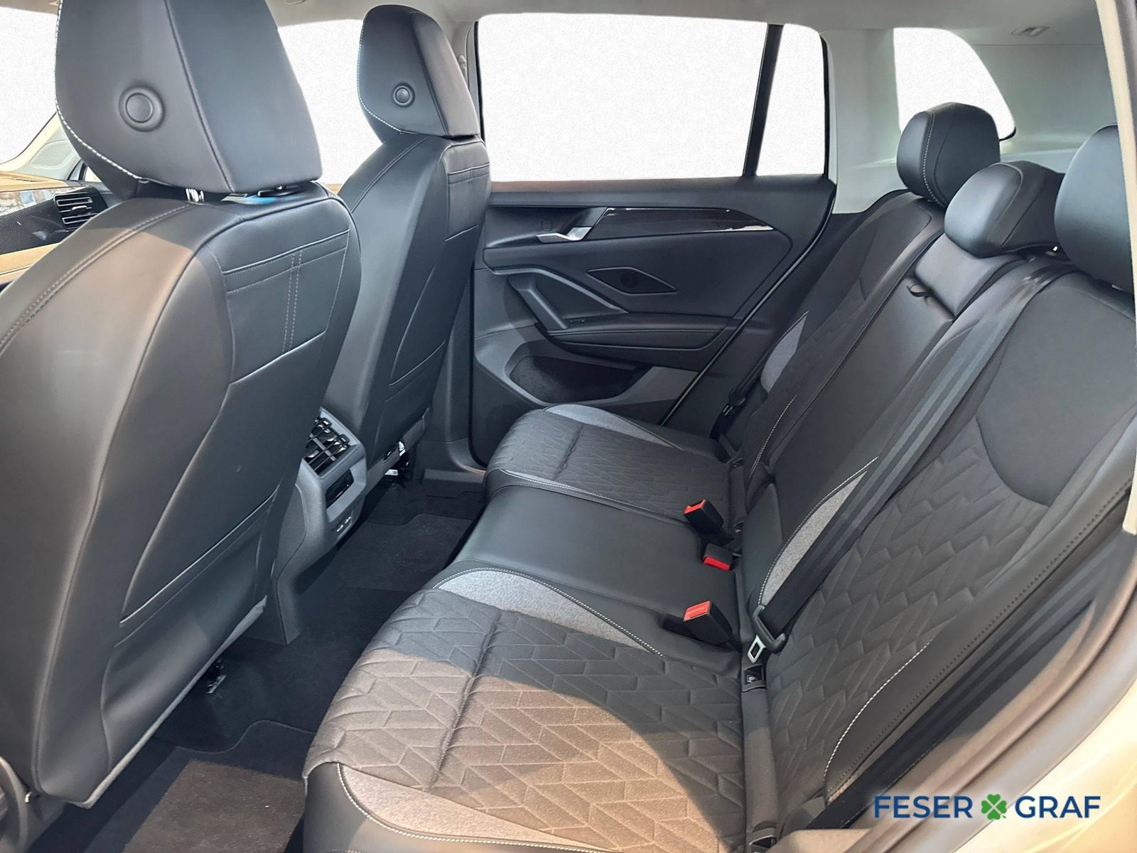 Volkswagen Tiguan - Bild 10