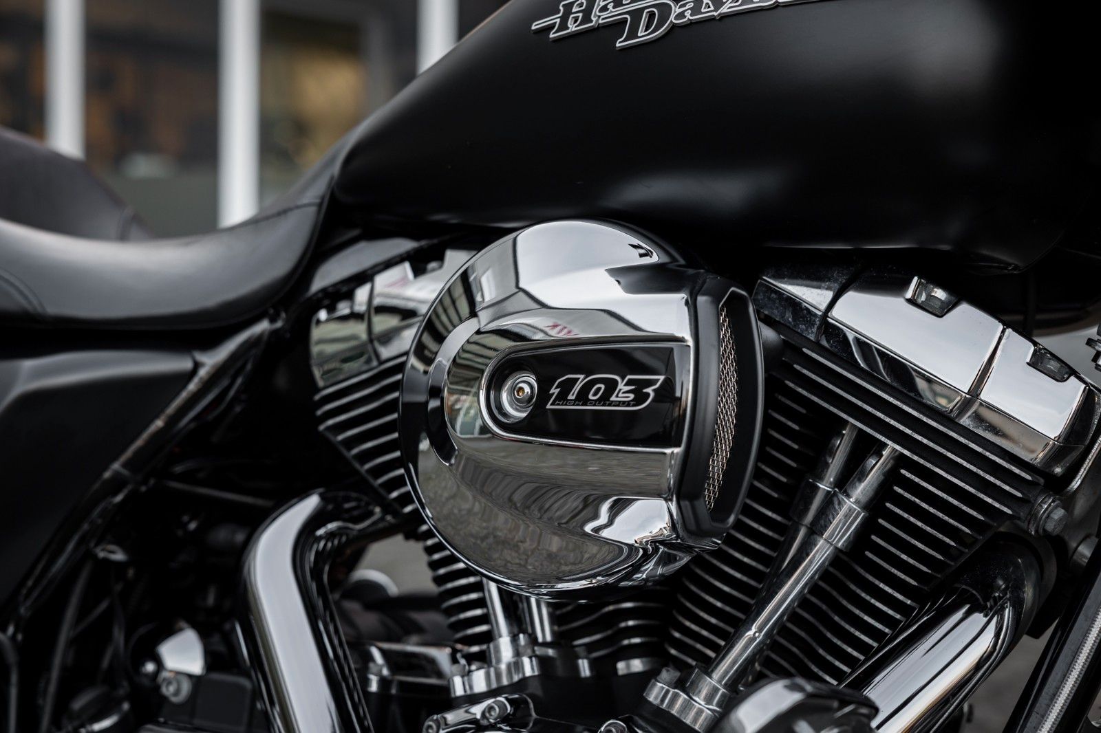 Fahrzeugabbildung Harley-Davidson FLHX Street Glide 103 cui - Vance & Hines - - -