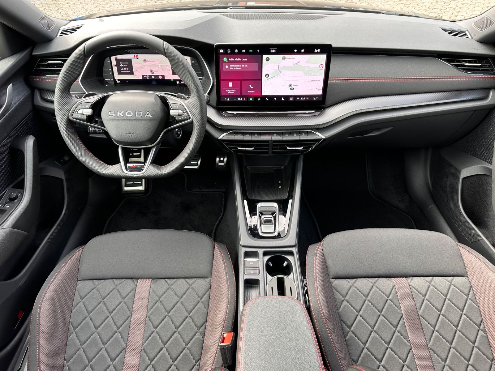 Fahrzeugabbildung SKODA Octavia RS Combi 2.0 TSI Pano/360°/Matrix/ACC