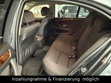 BMW 523 - 10
