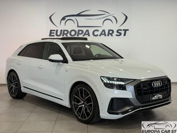 Audi Q8 - 2