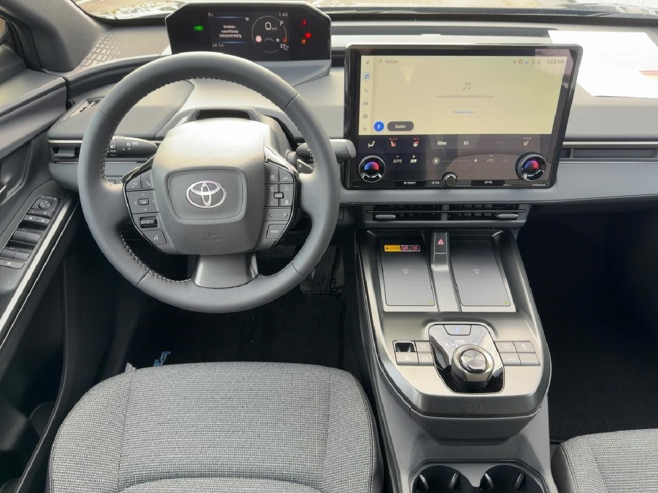 Fahrzeugabbildung Toyota bZ4X FWD Teamplayer PDC+ACC+SHZ+LED+NAVI