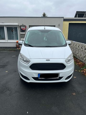 Ford Tourneo courier