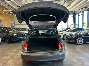 Opel Insignia A Sports Tourer Innovation *BiXenon*