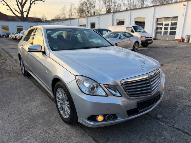 E 200 CDI BlueEfficiency, Scheckheftgepflegt