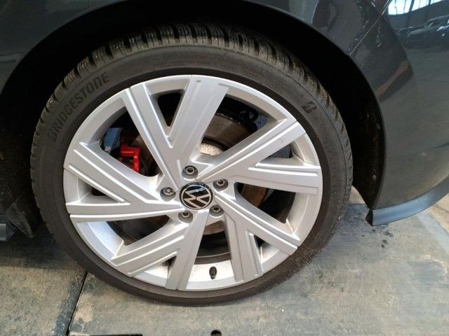 Volkswagen Golf - Bild 13