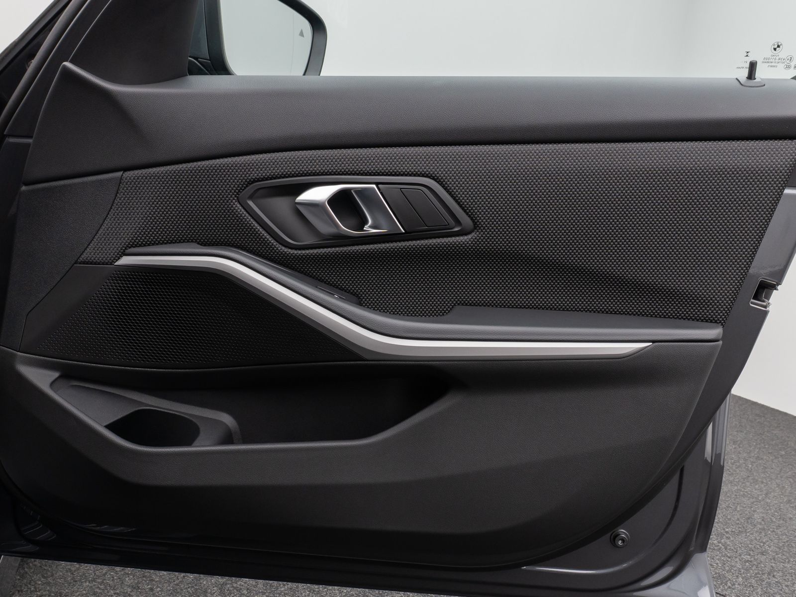 Fahrzeugabbildung BMW 320i Panorama DAB CockPitPr DrivAssist PDC Alarm
