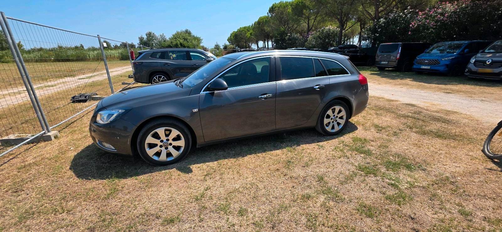 Opel Insignia 2011 — engine 160 HP (118kW)