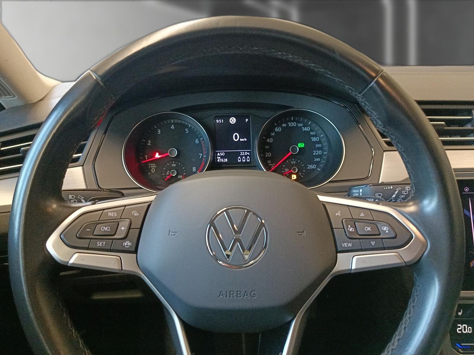 Volkswagen Passat Variant - Bild 11