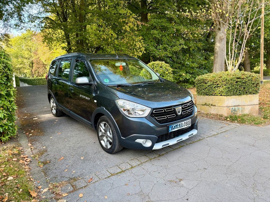 Image of Dacia Lodgy
